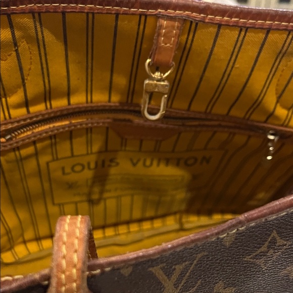 Louis Vuitton 2007 Neverfull GM Dark Brown Monogram Tote. PRE OWNED Made France - Picture 4 of 16